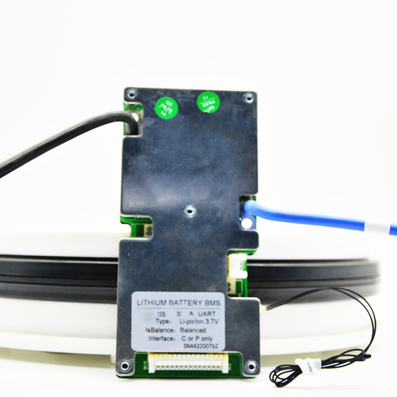 Li Ion Smart BMS UART, BMS 13S 48V 40A Kích thước 140mm × 62mm × 16mm